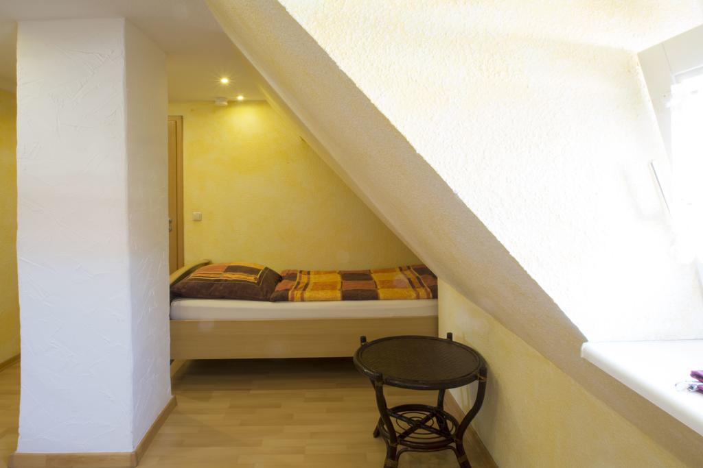 Ferienwohnung Loeffler Dresden Buitenkant foto